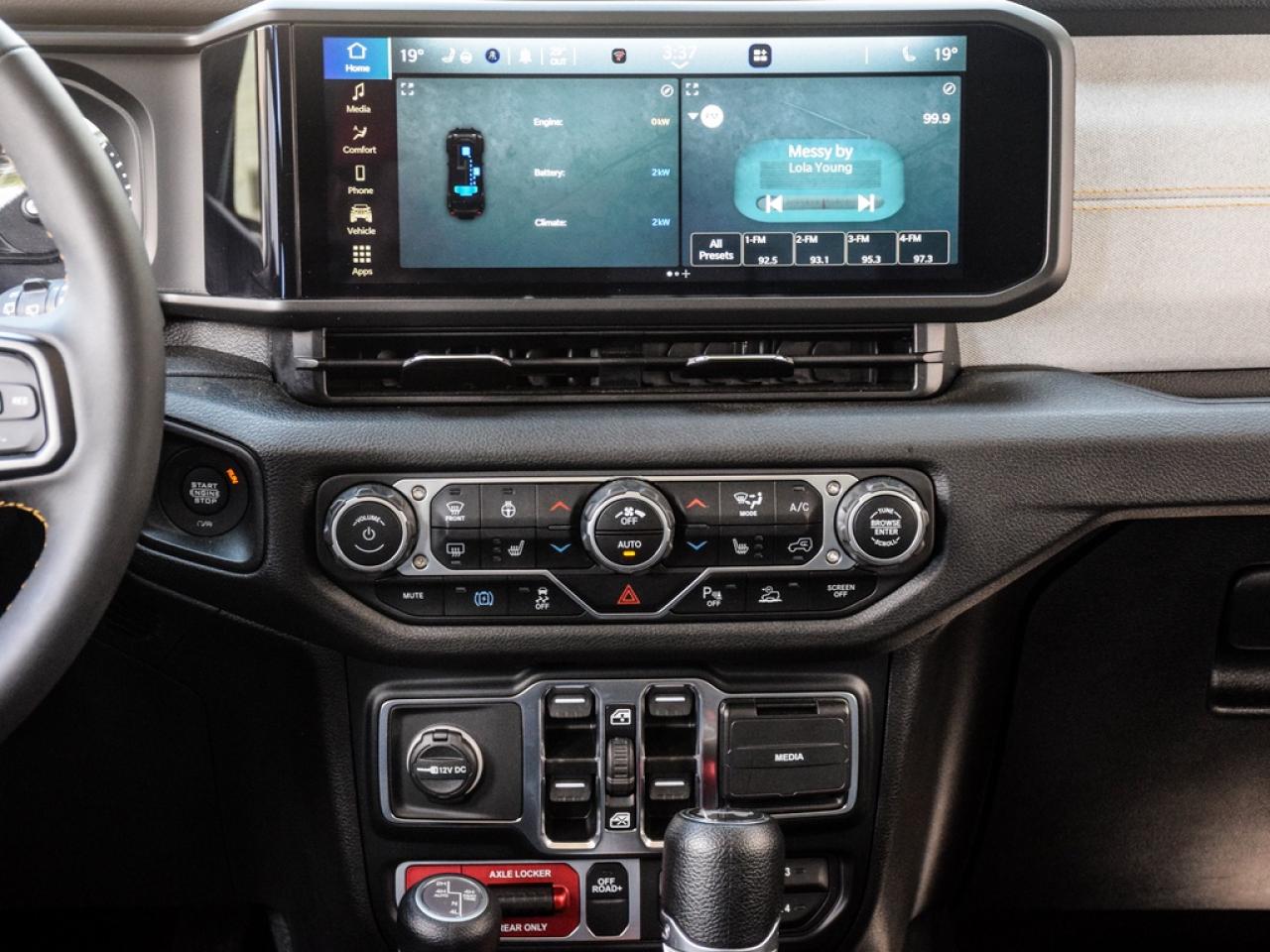 2024 Jeep Wrangler 4xe Sport S 4dr 4x4 Photo