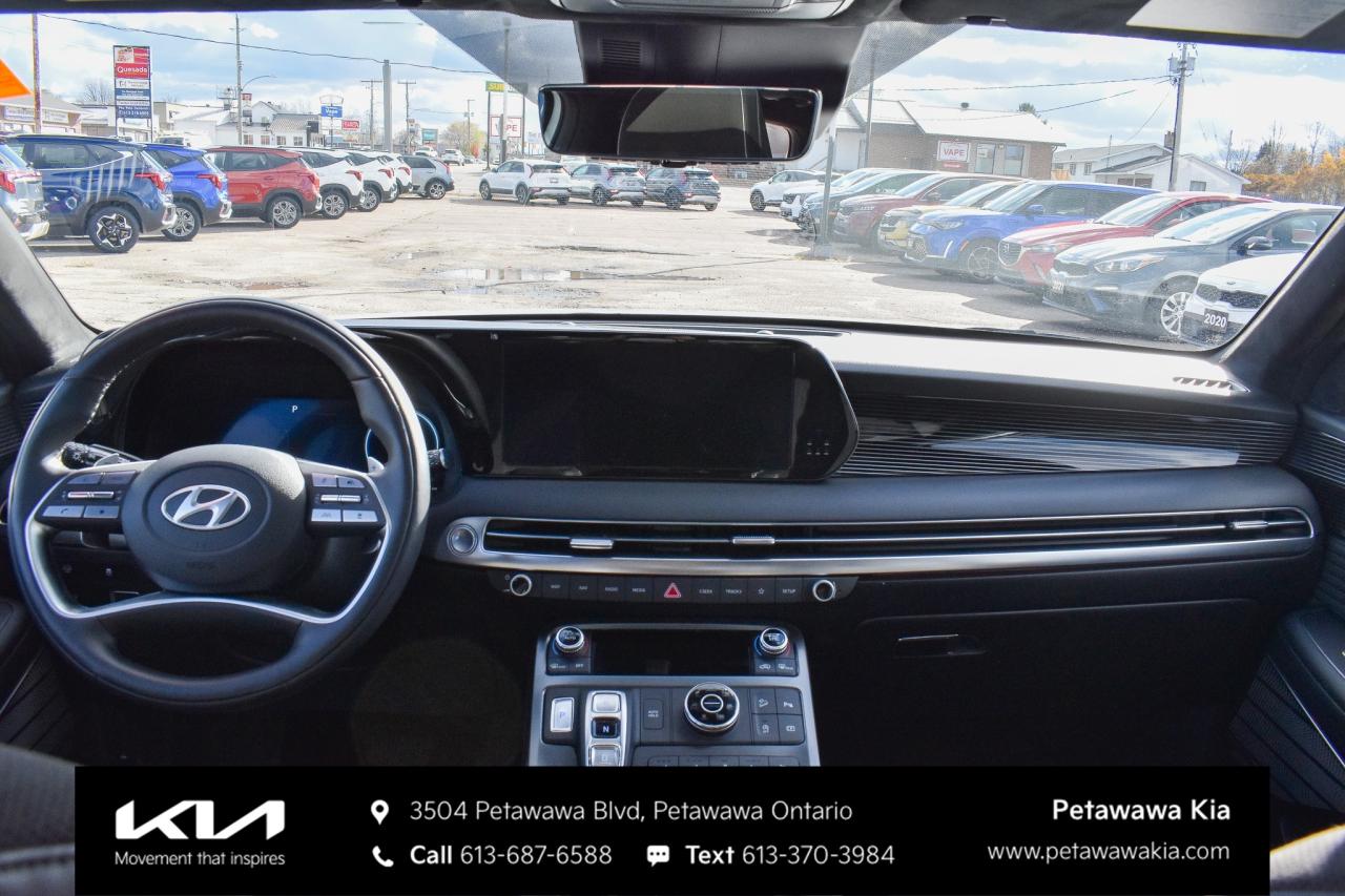 2025 Hyundai PALISADE Ultimate Calligraphy Night 4dr All-Wheel Drive Photo