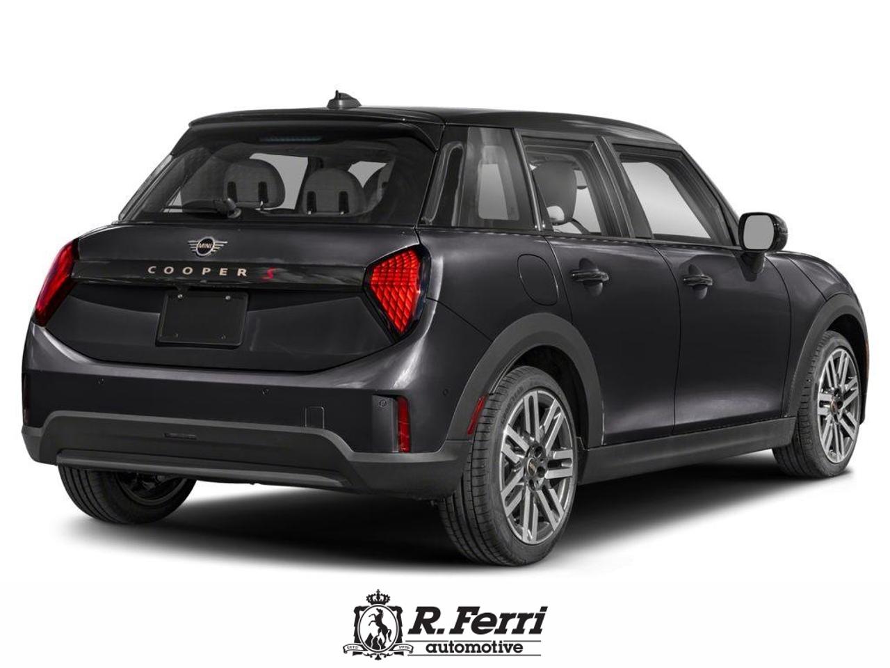 2026 MINI 5 Door Cooper C 4dr Hatchback Photo