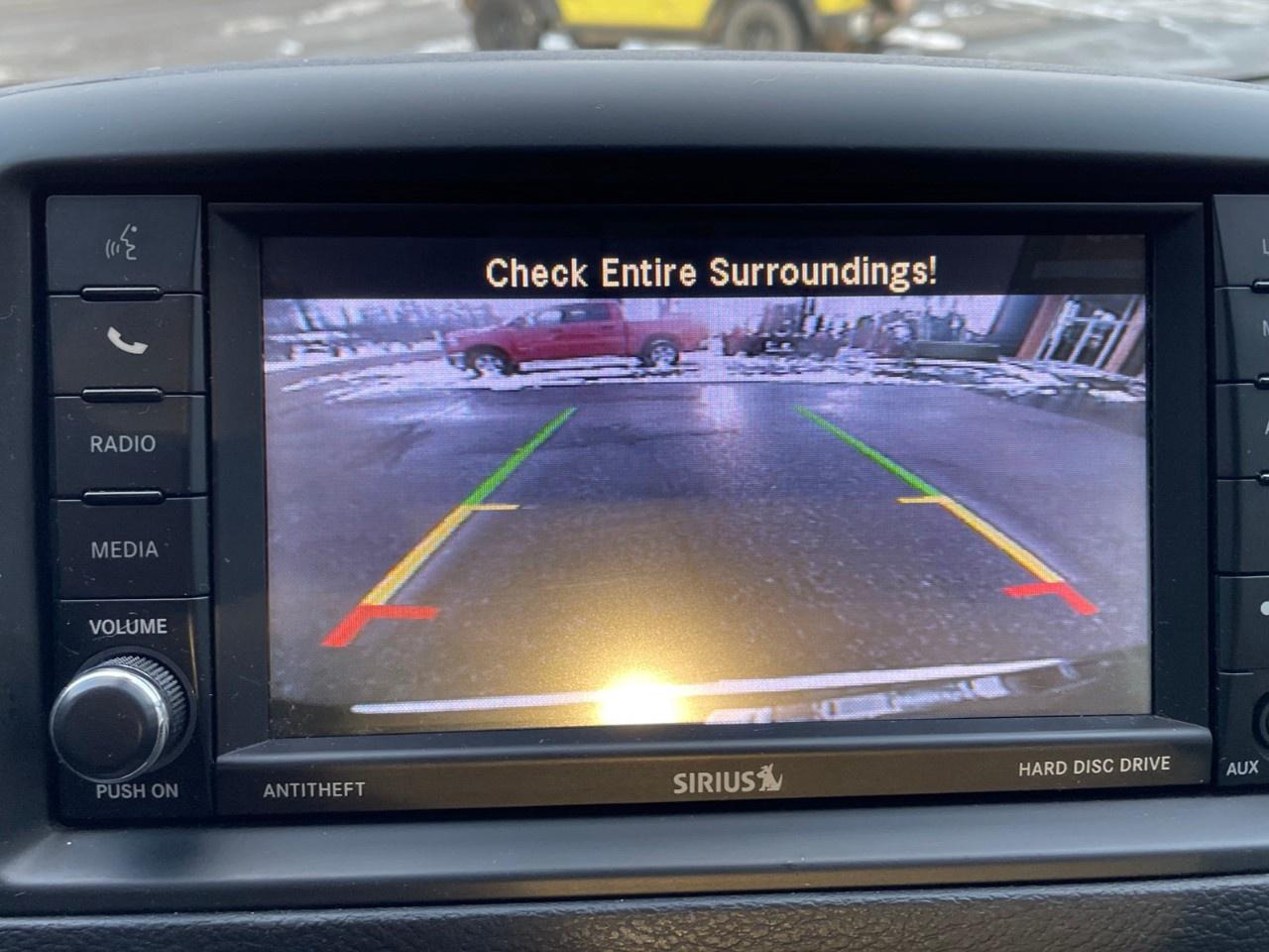 2019 Dodge Grand Caravan LEATHER SEATS - VERY CLEAN VAN! Photo