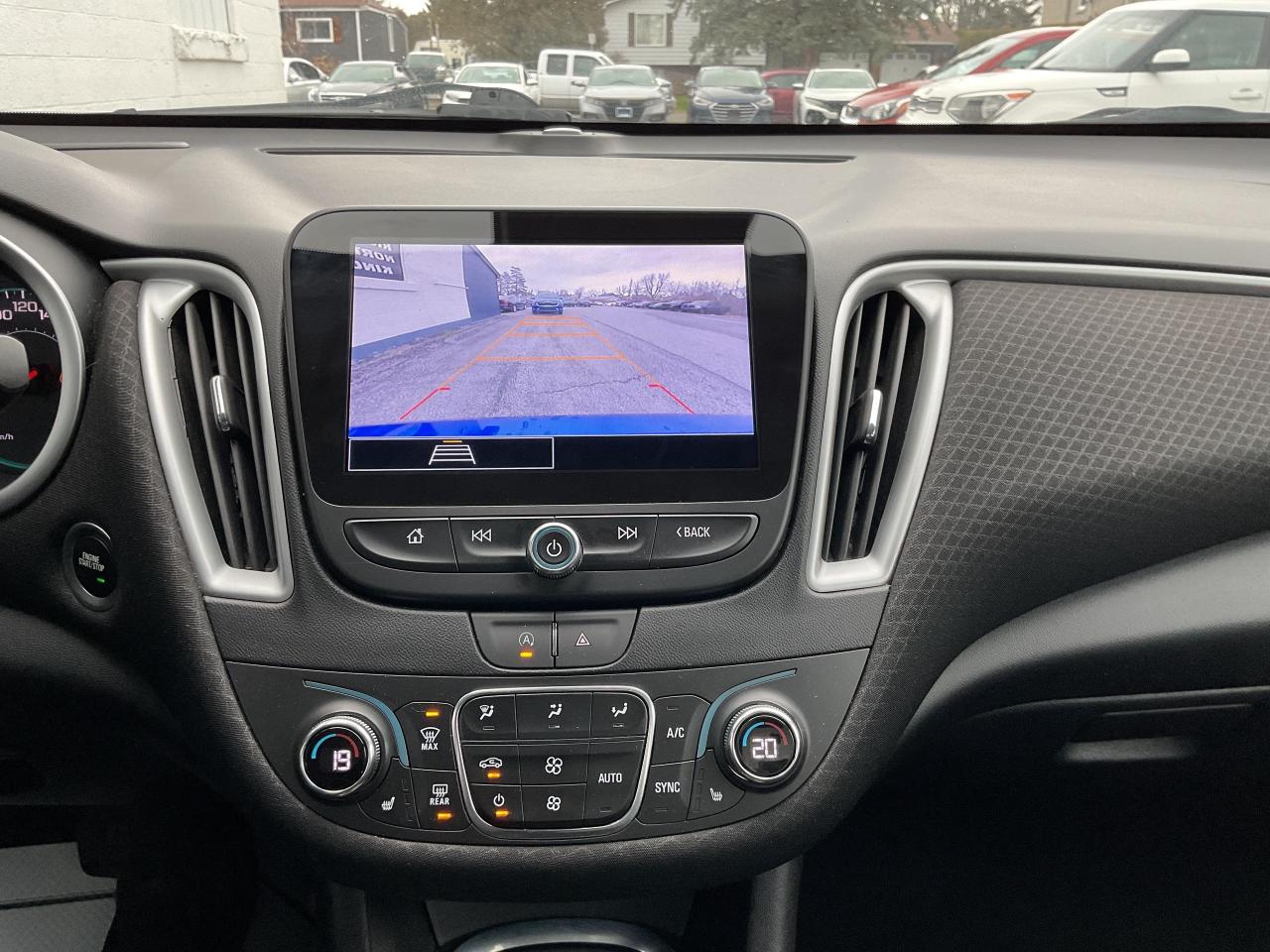 2023 Chevrolet Malibu 1LT 4dr Sedan Photo