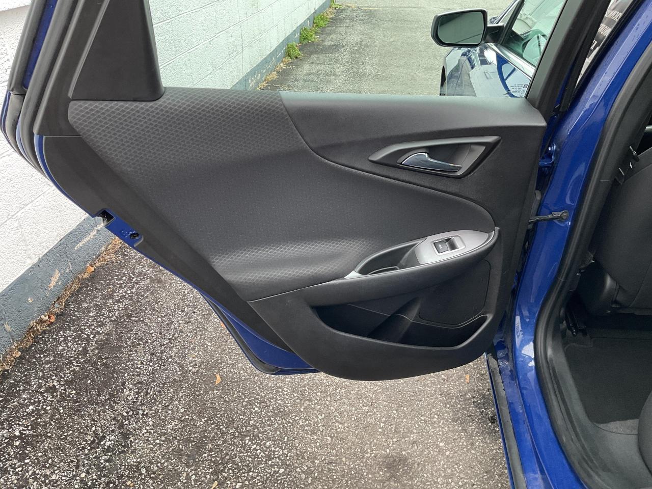 2023 Chevrolet Malibu 1LT 4dr Sedan Photo