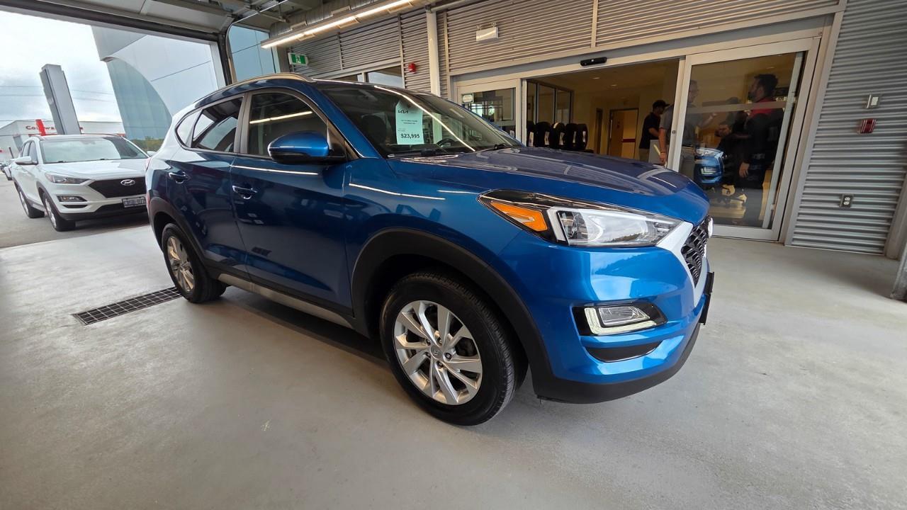 2021 Hyundai Tucson Preferred 4dr All-Wheel Drive Photo2