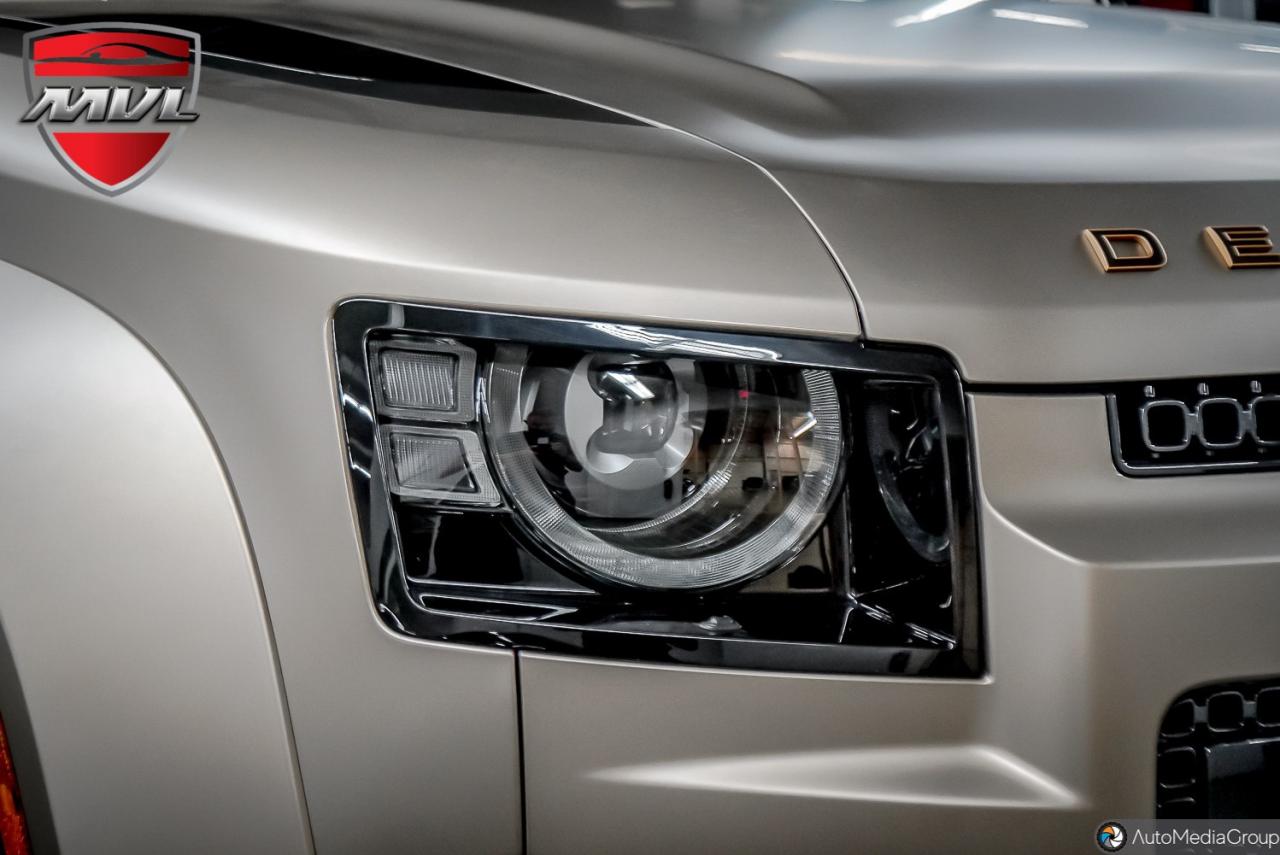 2025 Land Rover Defender P635 OCTA 4dr All-Wheel Drive 110 Photo2