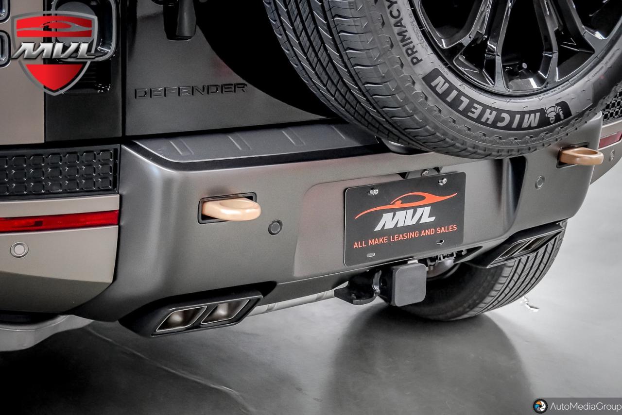 2025 Land Rover Defender P635 OCTA 4dr All-Wheel Drive 110 Photo