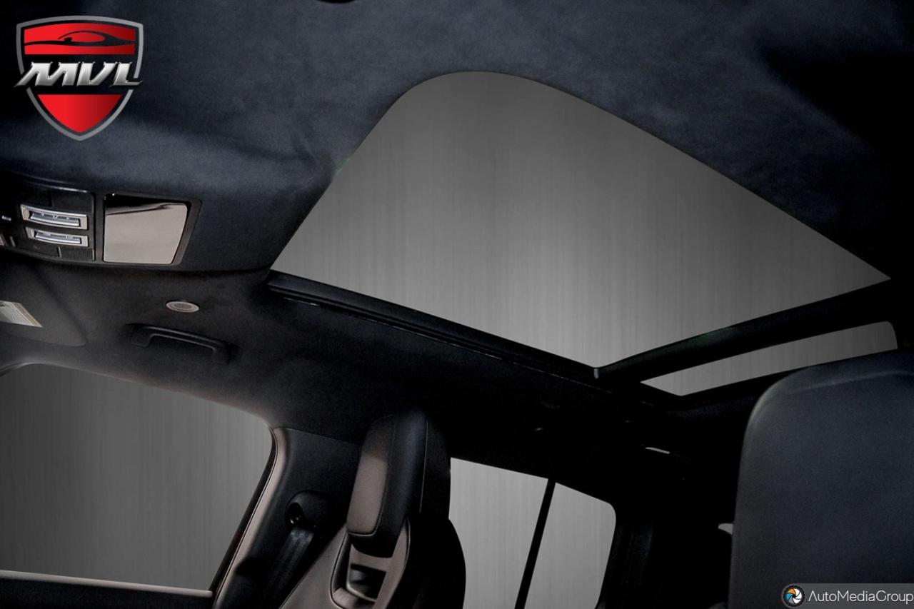 2025 Land Rover Defender P635 OCTA 4dr All-Wheel Drive 110 Photo