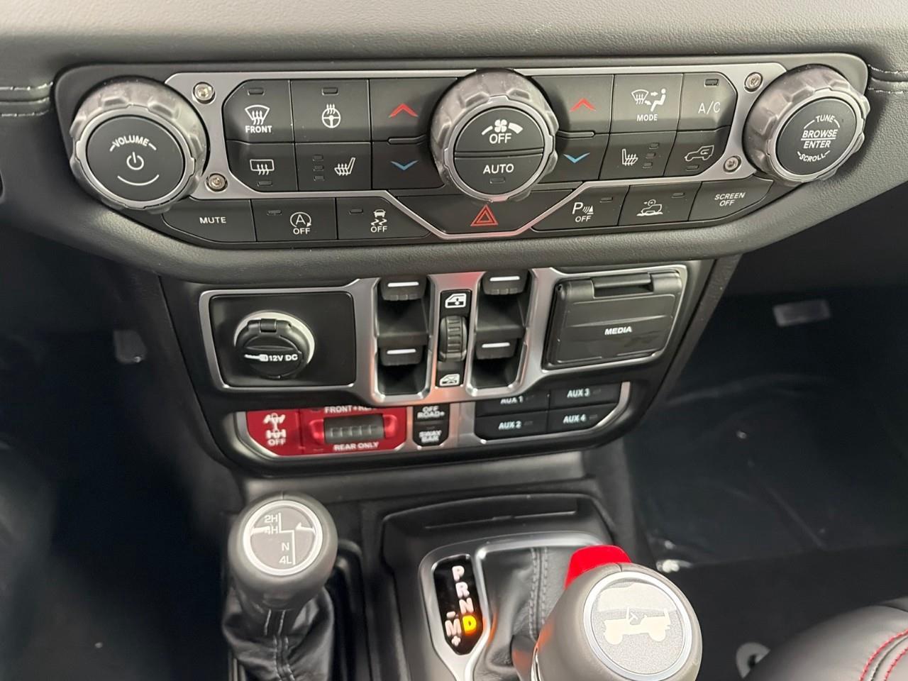 2026 Jeep Wrangler Rubicon 4dr 4x4 Photo