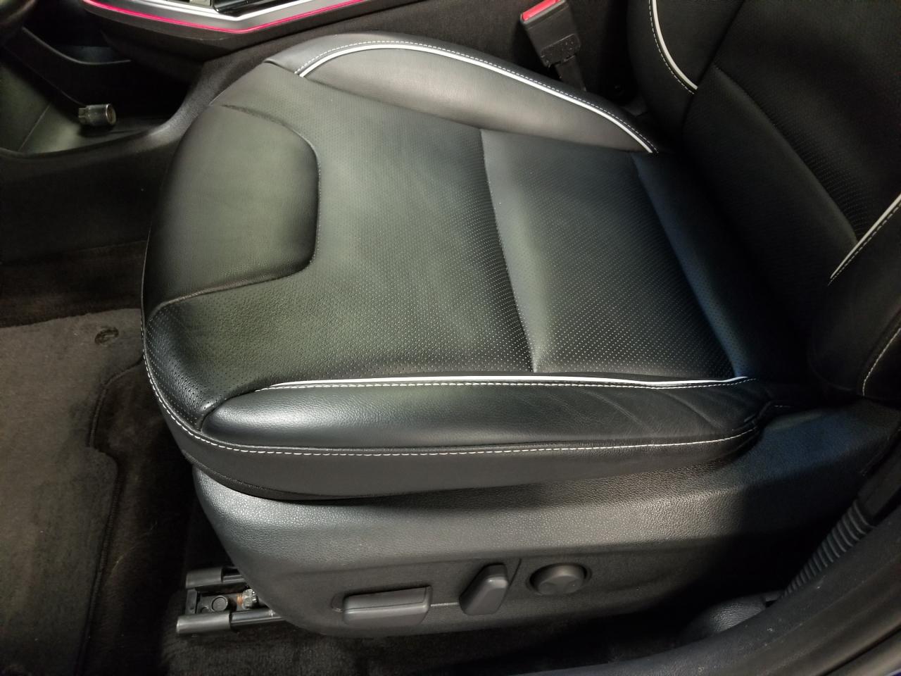 2021 Kia Niro EV SX Touring 4dr Front-Wheel Drive Sport Utility Photo