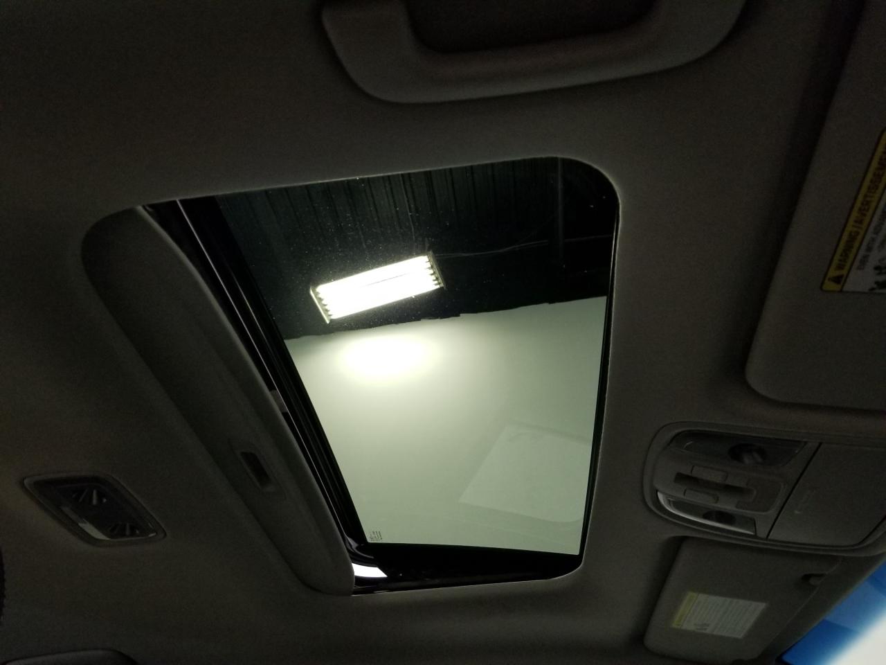 2021 Kia Niro EV SX Touring 4dr Front-Wheel Drive Sport Utility Photo