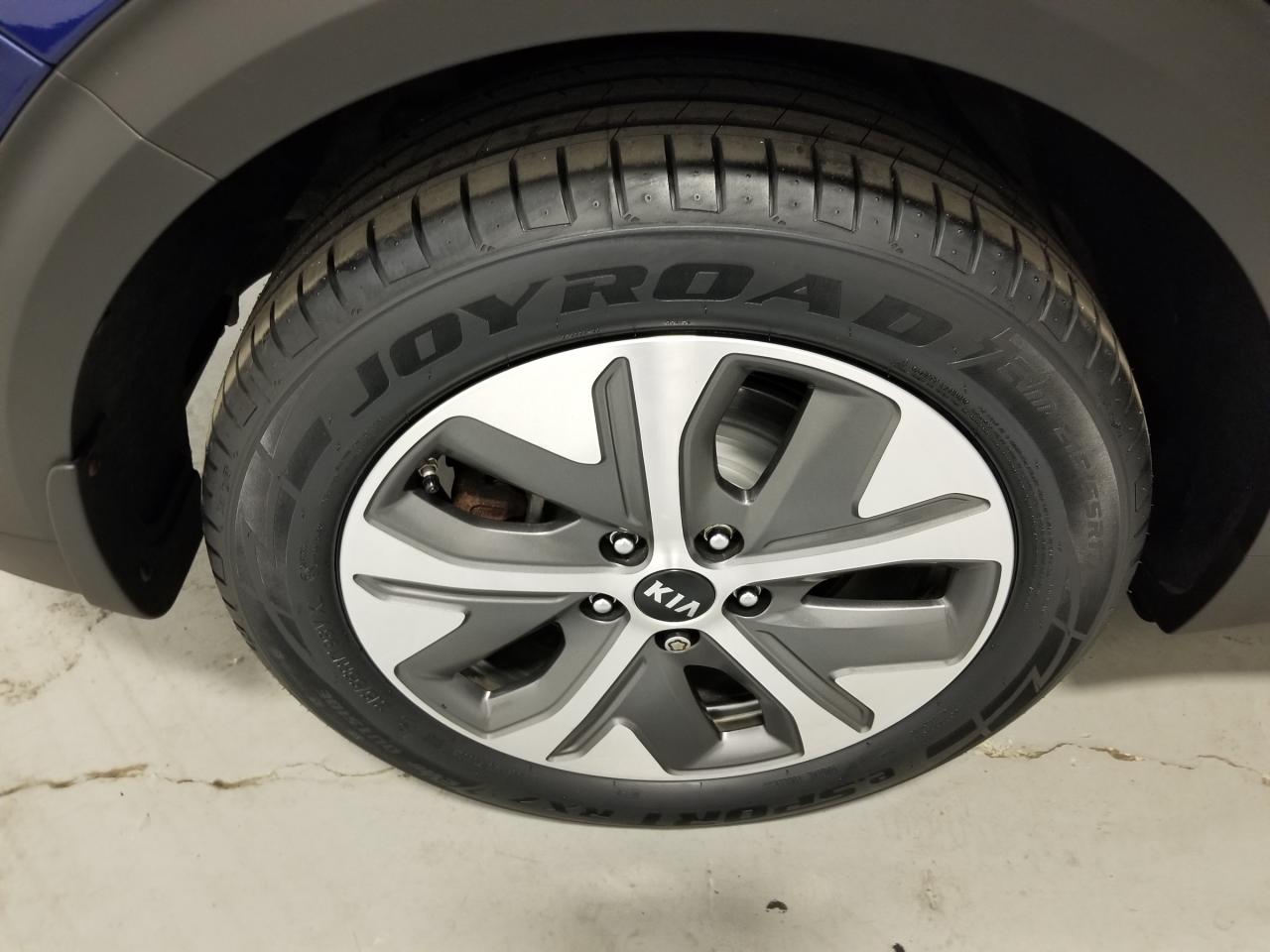 2021 Kia Niro EV SX Touring 4dr Front-Wheel Drive Sport Utility Photo