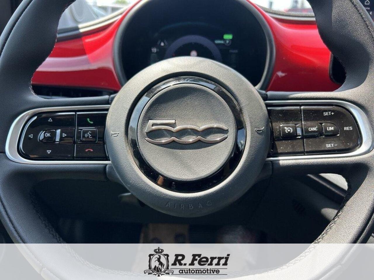 2025 Fiat 500E Base 2dr Hatchback Photo