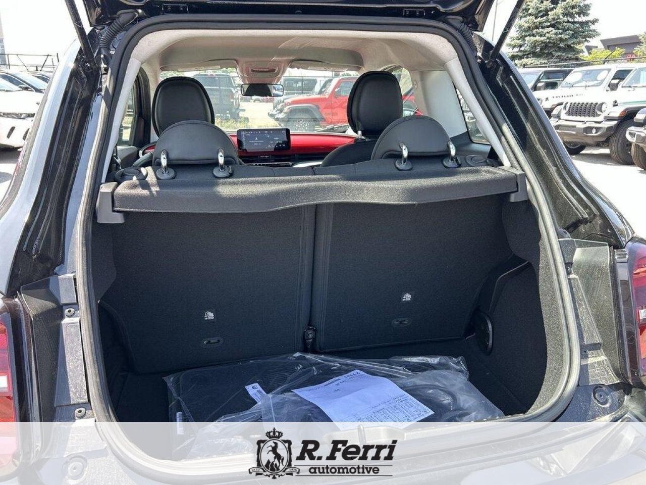 2025 Fiat 500E Base 2dr Hatchback Photo