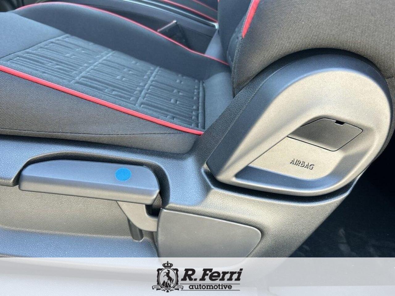 2025 Fiat 500E Base 2dr Hatchback Photo