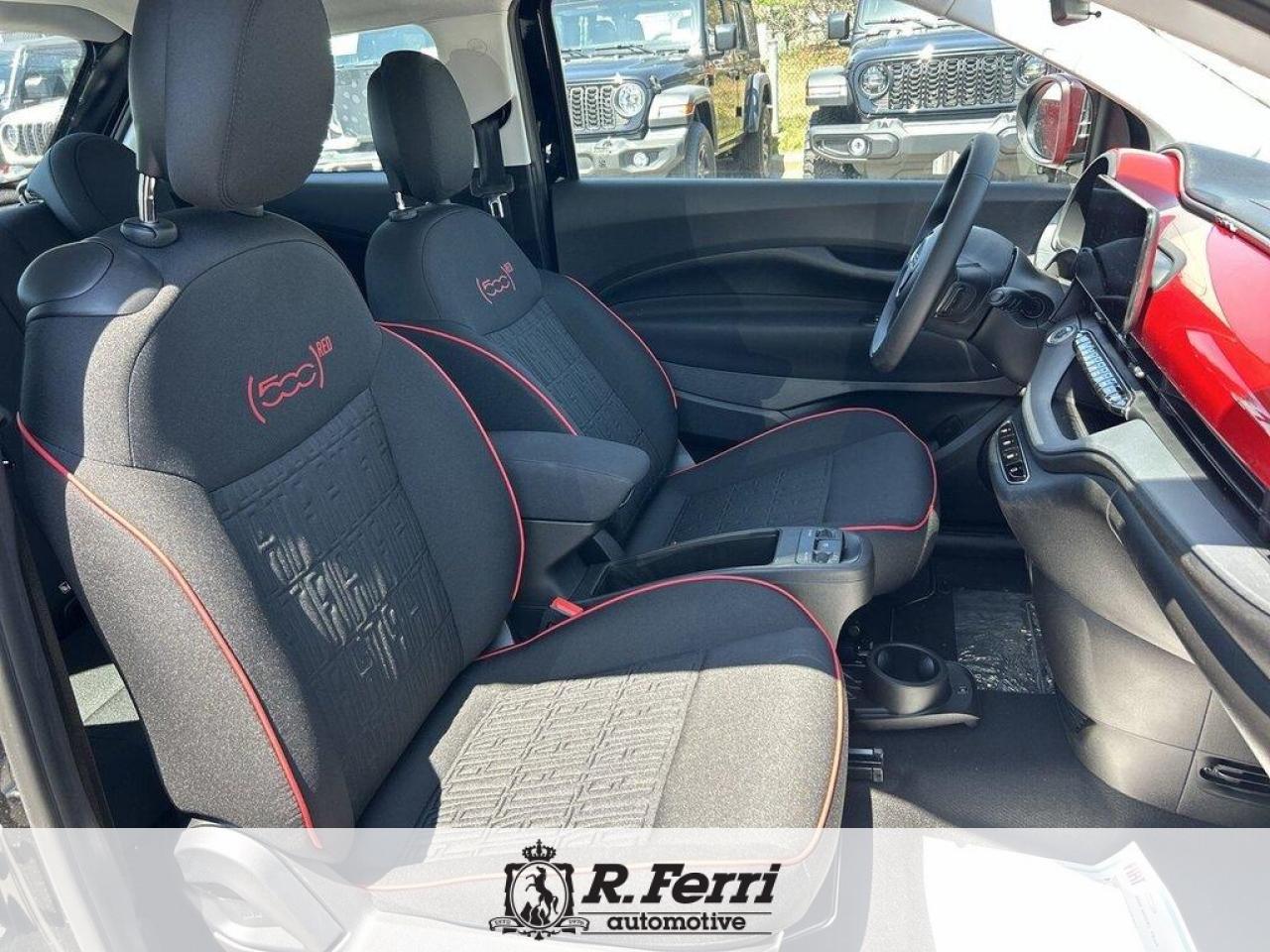 2025 Fiat 500E Base 2dr Hatchback Photo