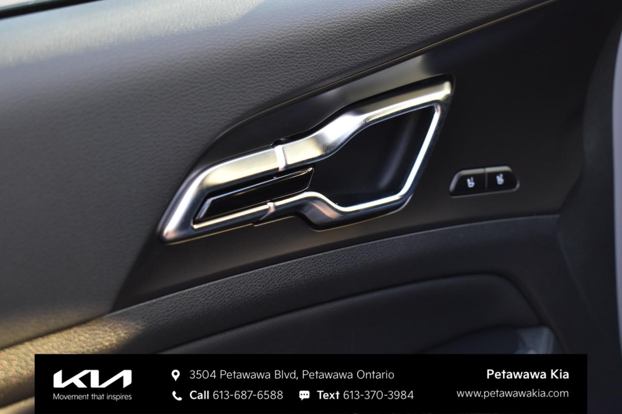 2026 Kia Sportage Plug-In Hybrid EX Premium 4dr All-Wheel Drive Photo