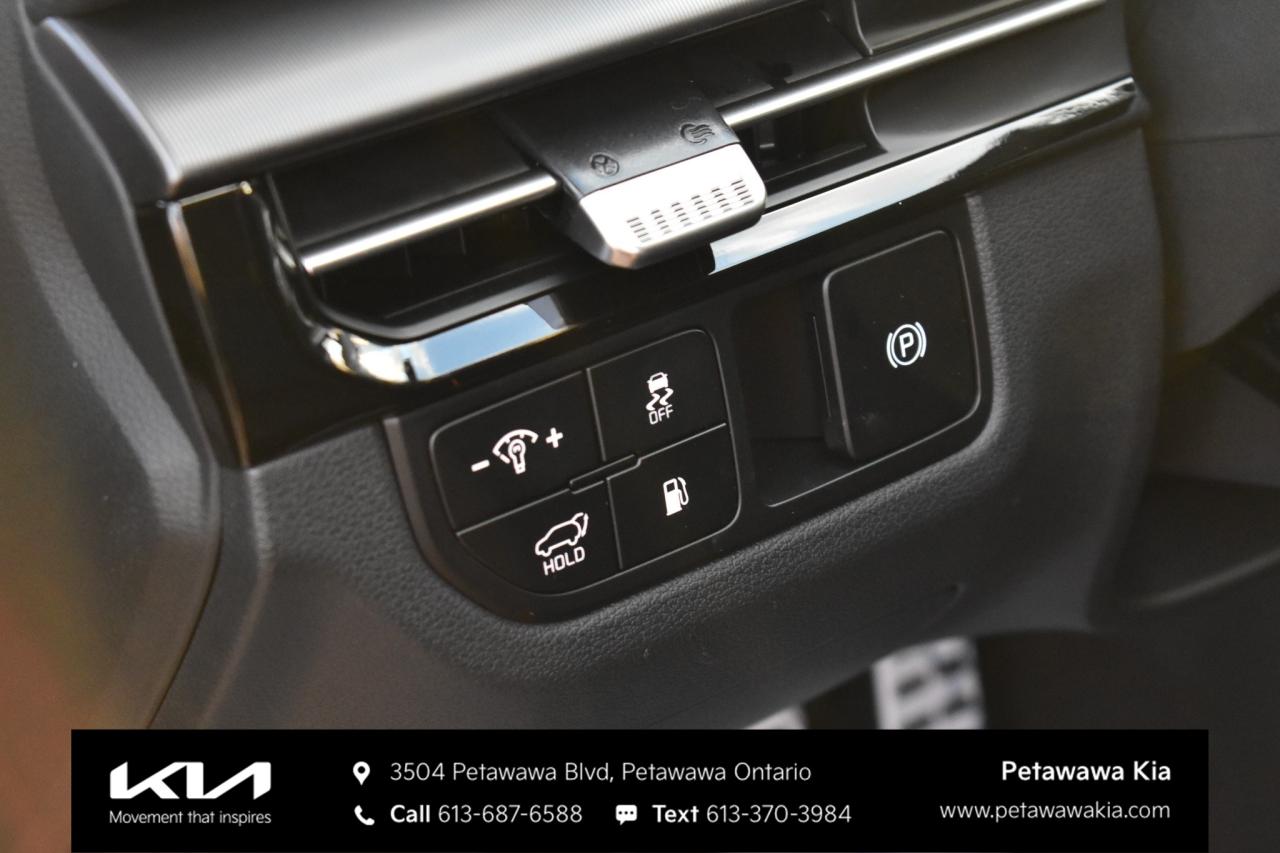 2026 Kia Sportage Plug-In Hybrid EX Premium 4dr All-Wheel Drive Photo