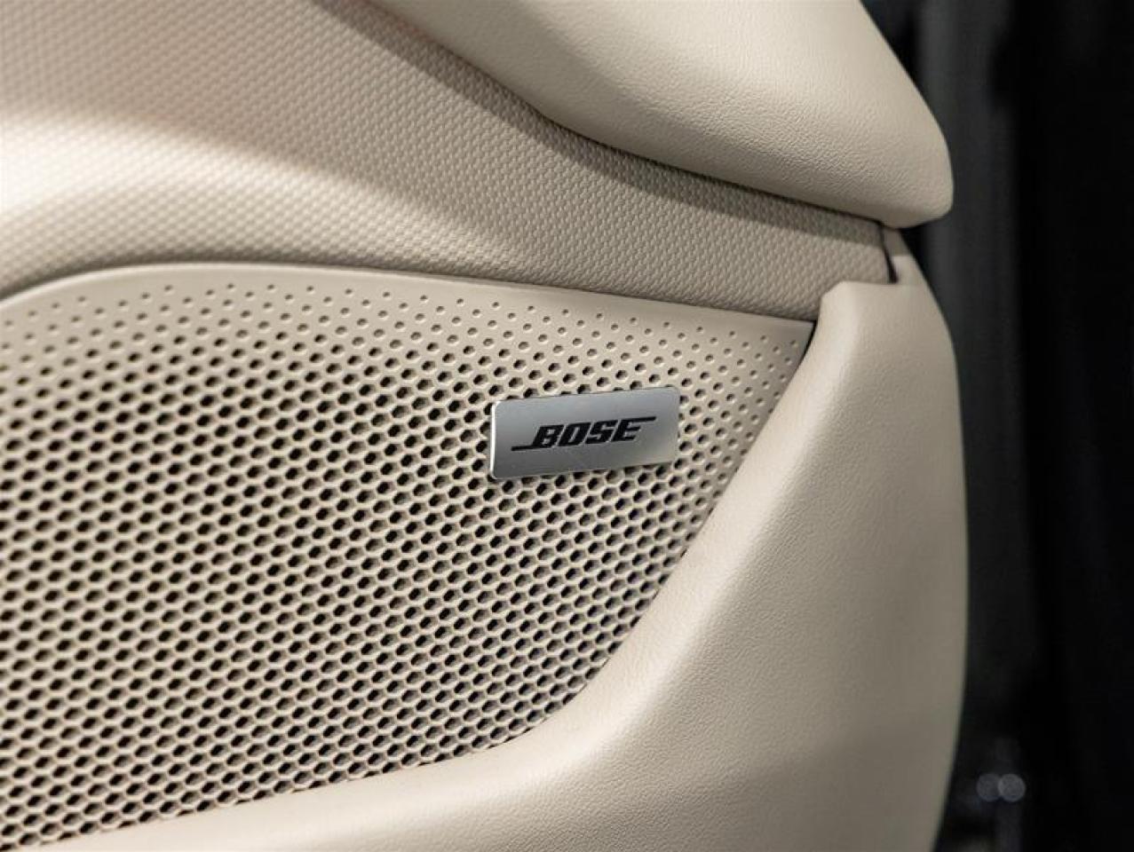 2025 Porsche Taycan  Photo