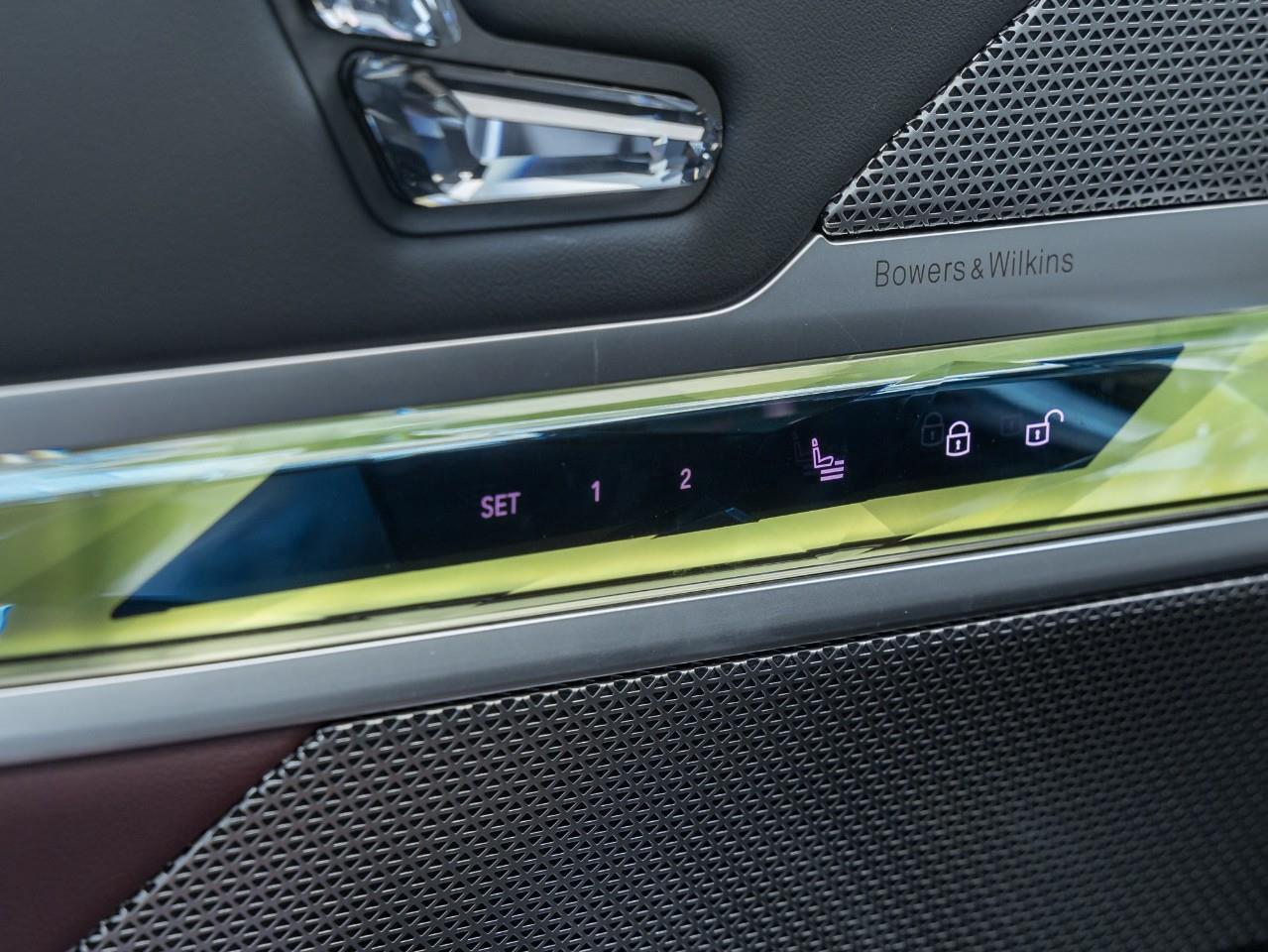 2025 BMW 760 i xDrive 4dr All-Wheel Drive Sedan Photo