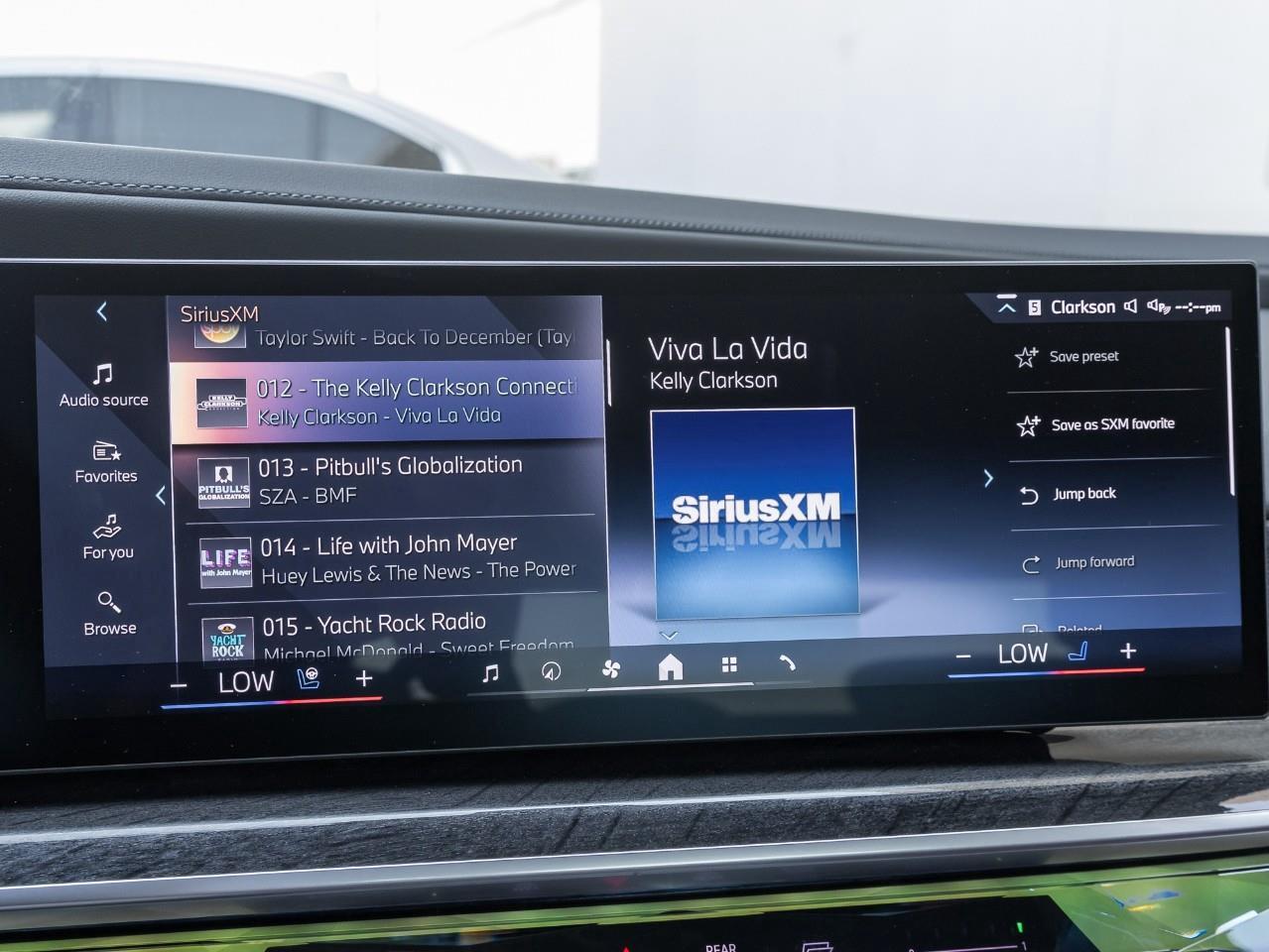 2025 BMW 760 i xDrive 4dr All-Wheel Drive Sedan Photo