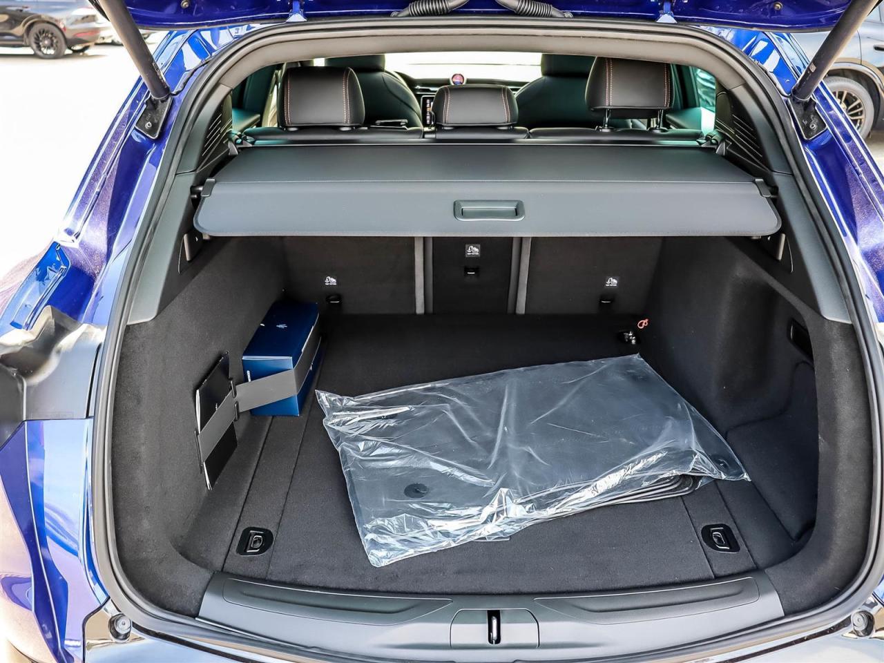 2025 Maserati Grecale Folgore Base All-Wheel Drive Sport Utility Photo