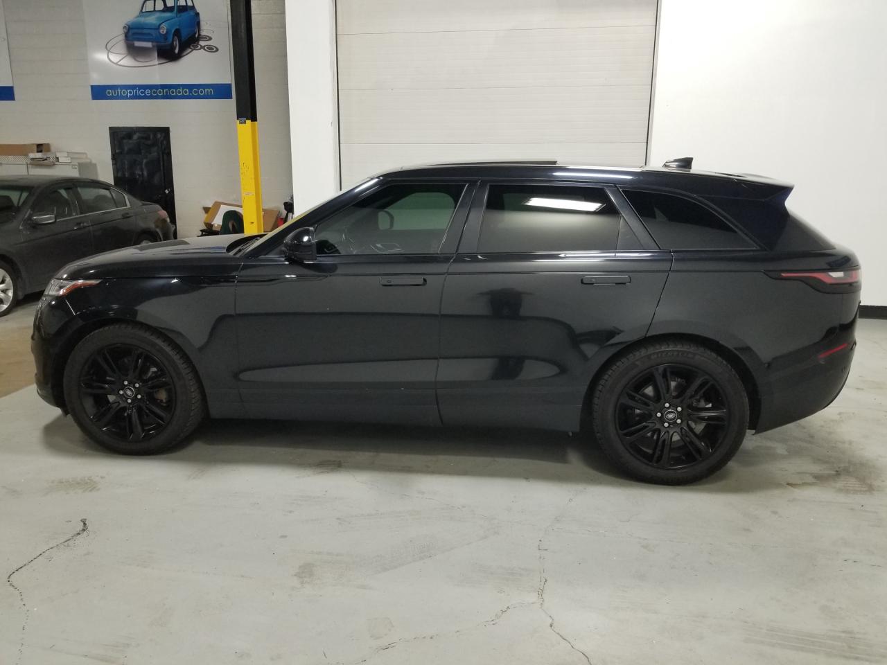 2022 Land Rover Range Rover Velar P250 S 4dr All-Wheel Drive Photo3