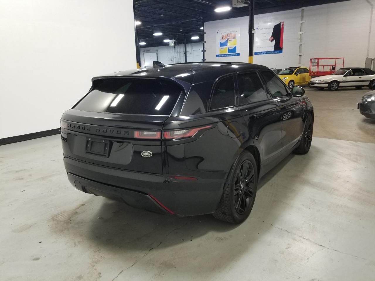 2022 Land Rover Range Rover Velar P250 S 4dr All-Wheel Drive Photo