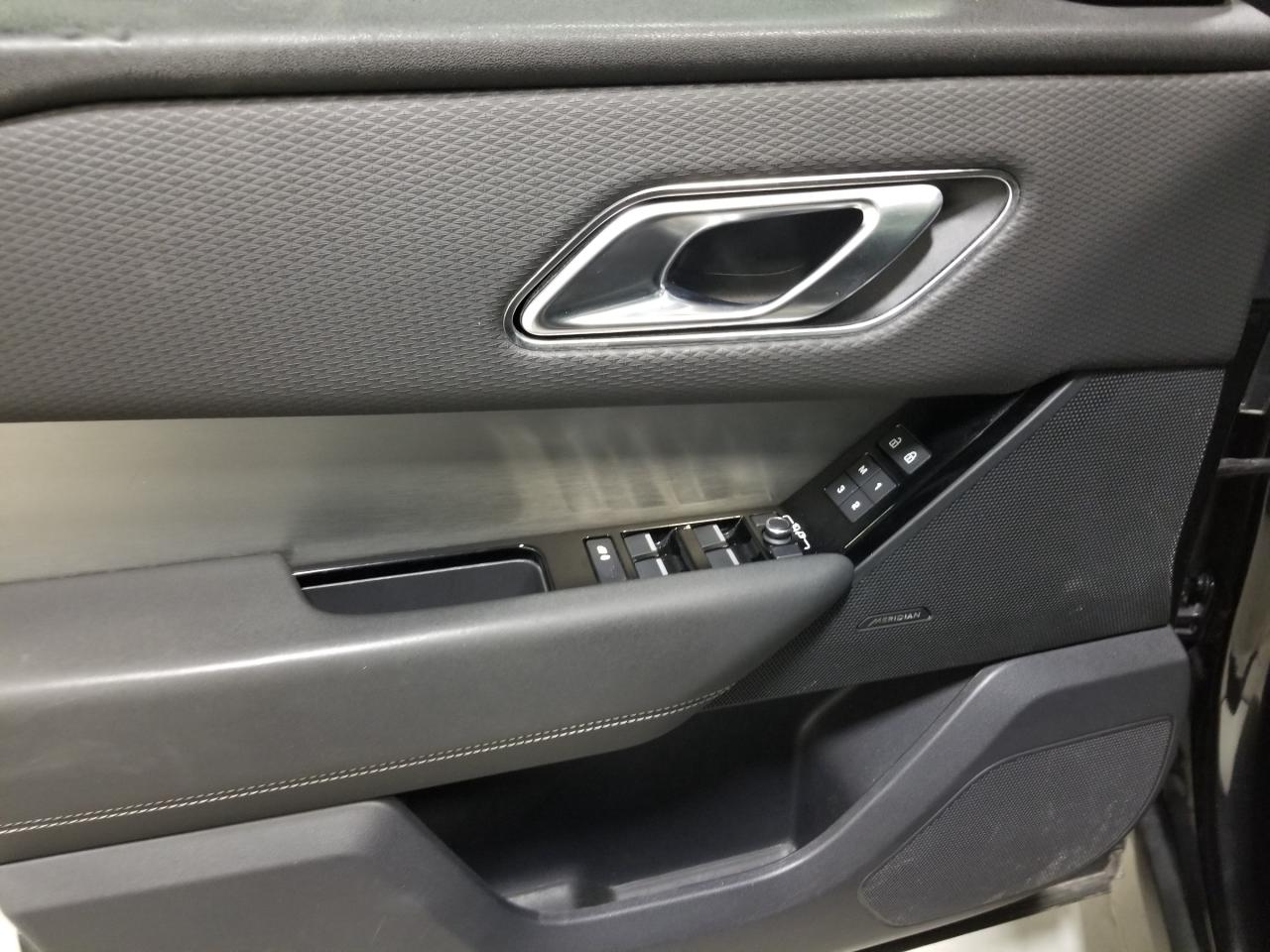 2022 Land Rover Range Rover Velar P250 S 4dr All-Wheel Drive Photo