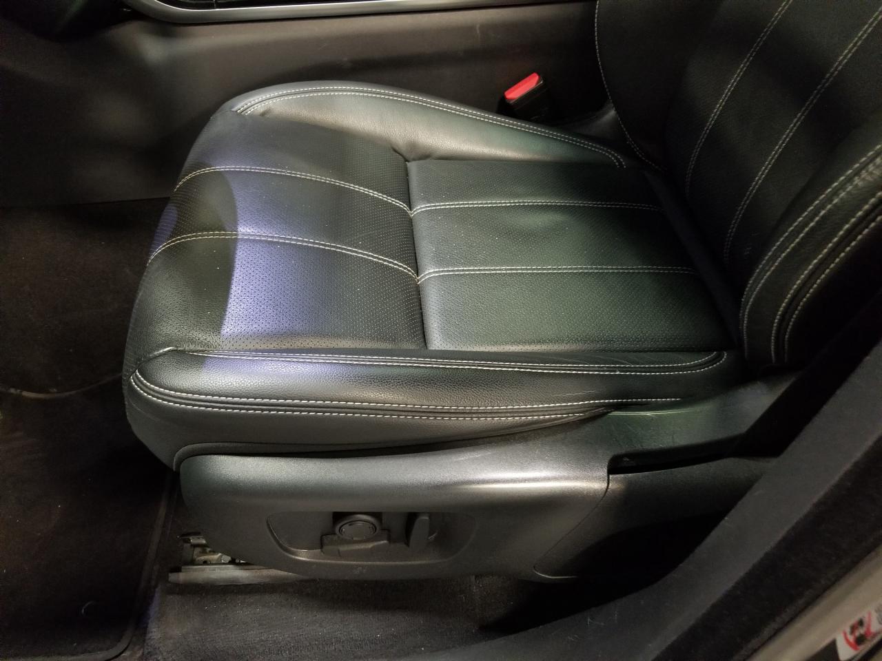 2022 Land Rover Range Rover Velar P250 S 4dr All-Wheel Drive Photo