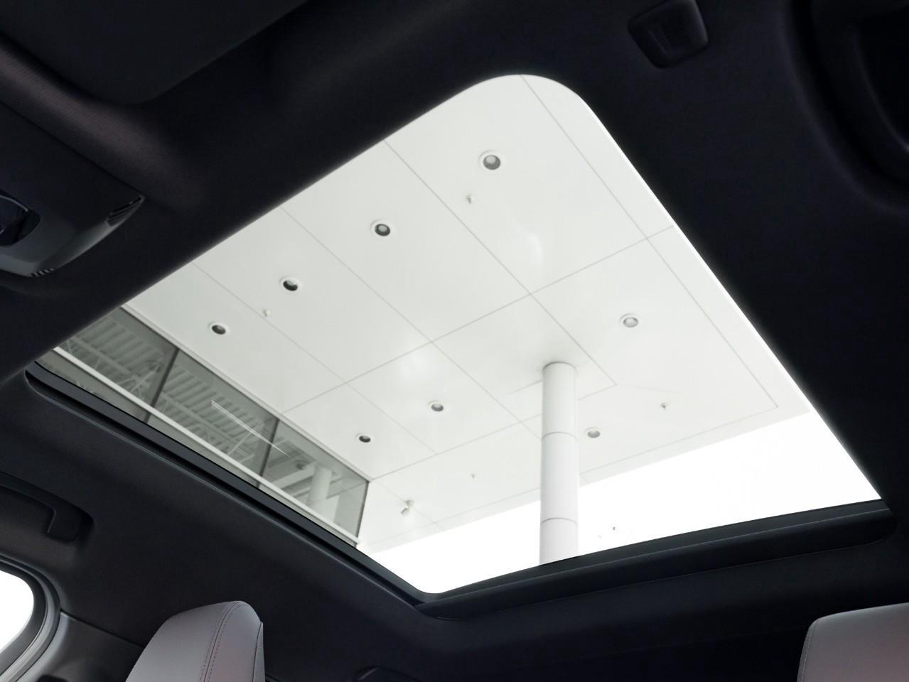 2025 BMW X2 xDrive28i 4dr All-Wheel Drive Sports Activity Coupe Photo