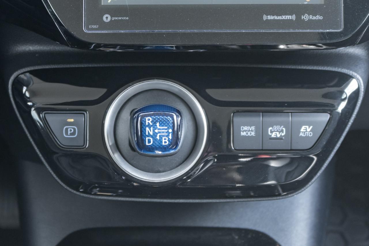 2021 Toyota Prius Prime Upgrade 5dr Hatchback Photo