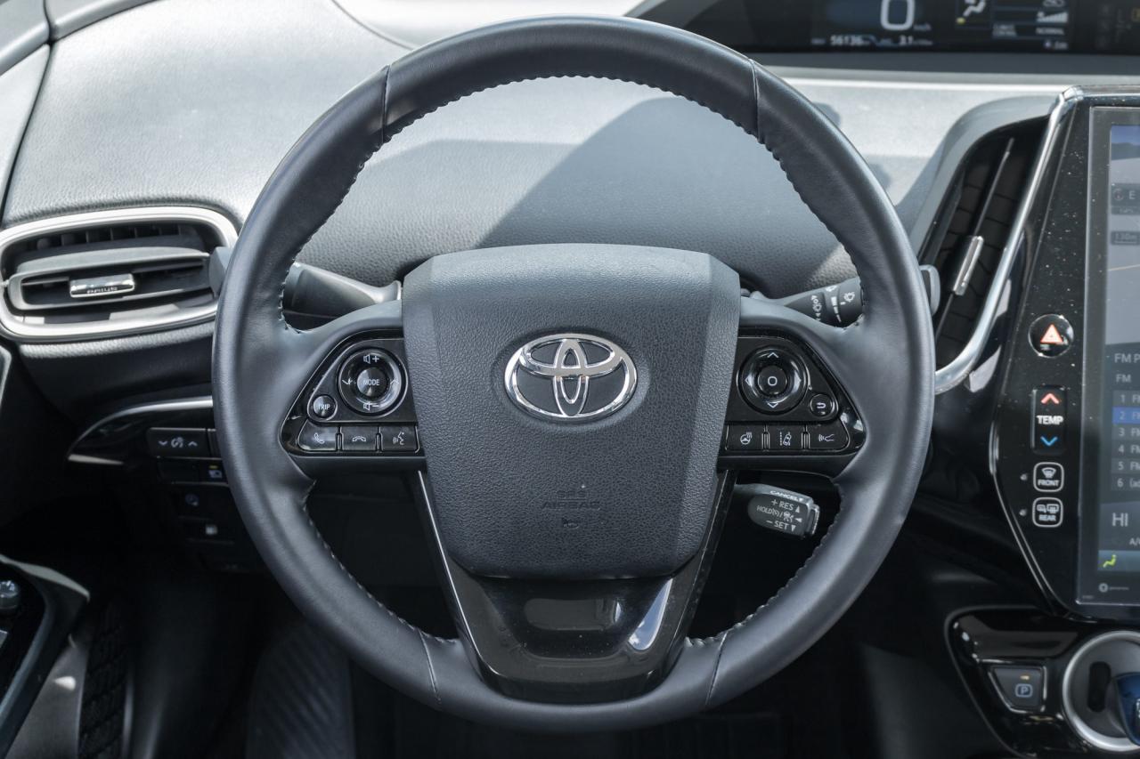 2021 Toyota Prius Prime Upgrade 5dr Hatchback Photo