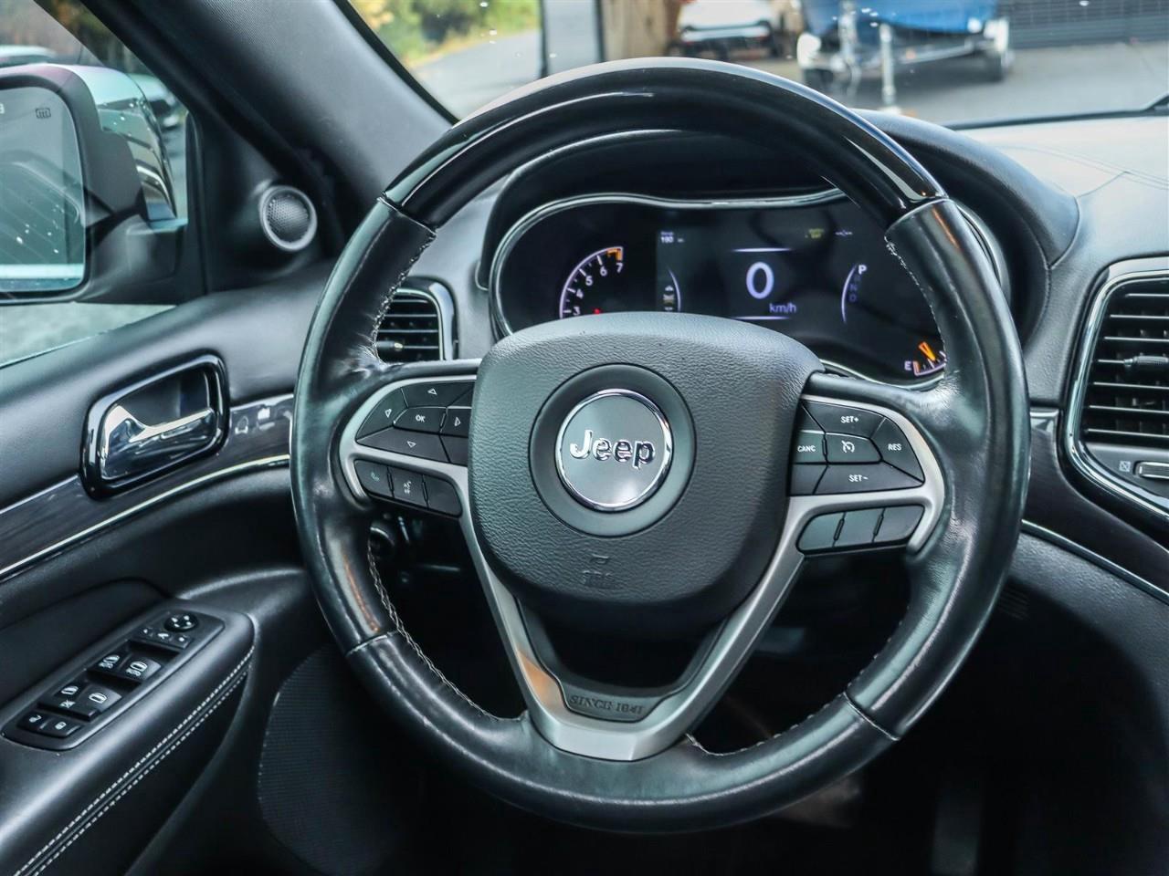 2019 Jeep Grand Cherokee Overland 4dr 4x4 Photo