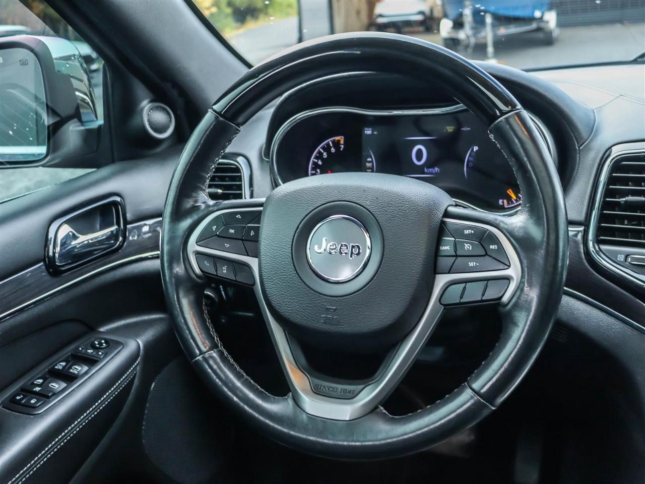 2019 Jeep Grand Cherokee Overland 4dr 4x4 Photo