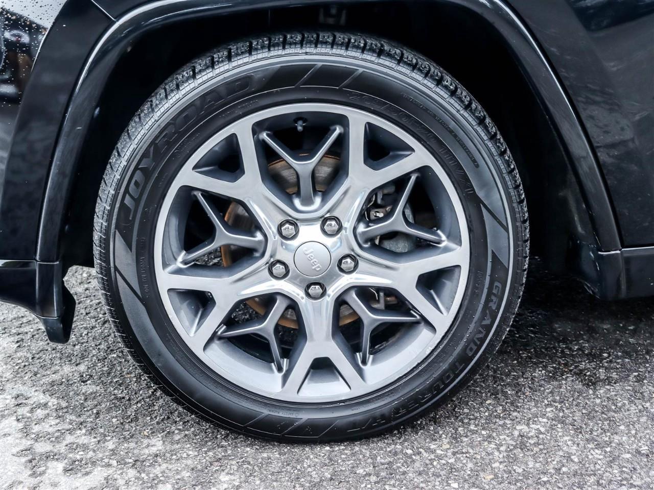 2019 Jeep Grand Cherokee Overland 4dr 4x4 Photo