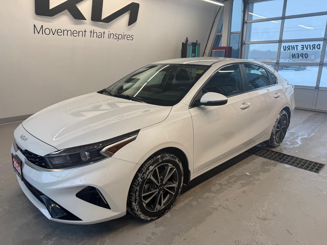 2024 Kia Forte EX 4dr Sedan Photo