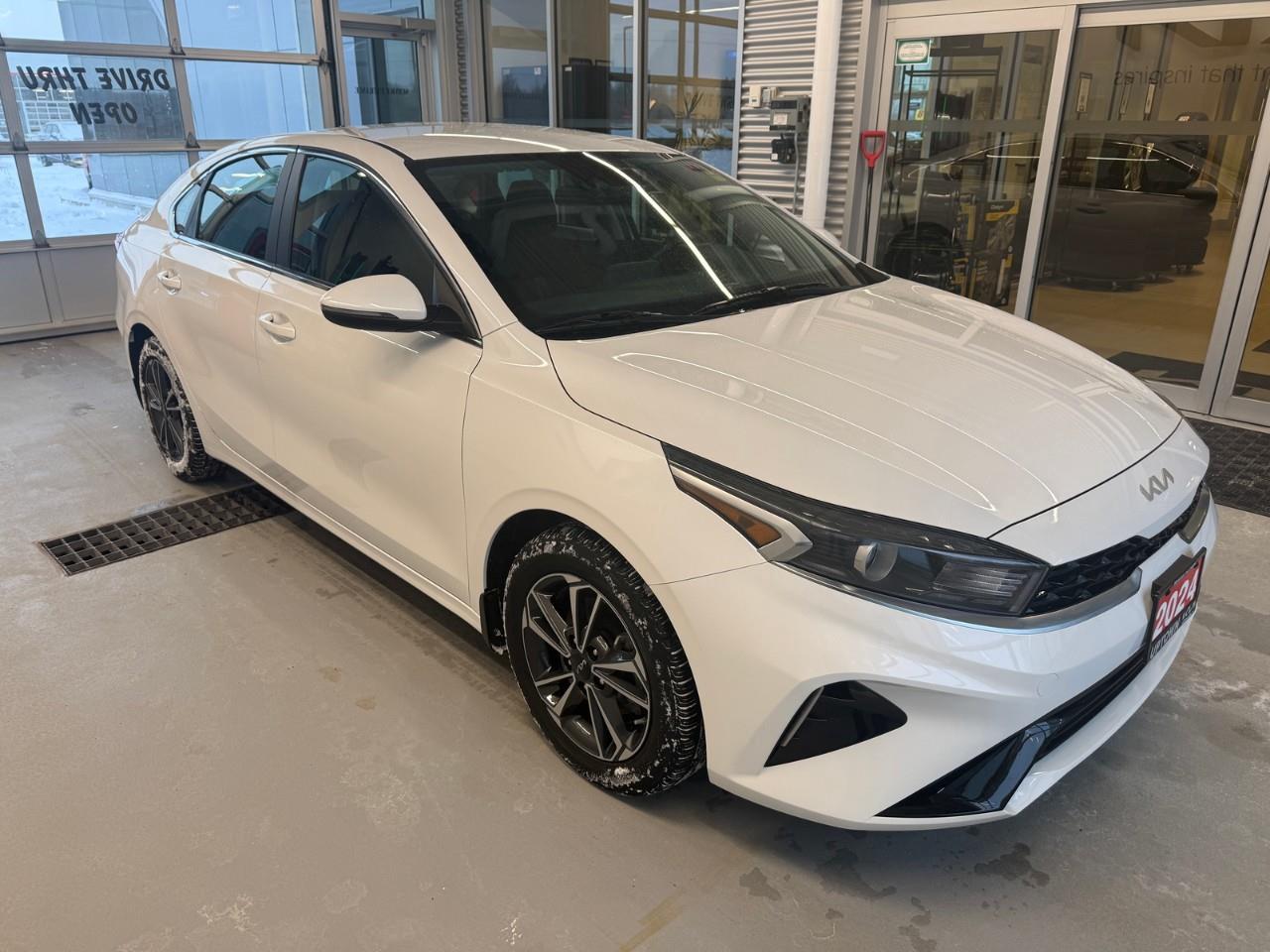 2024 Kia Forte EX 4dr Sedan Photo