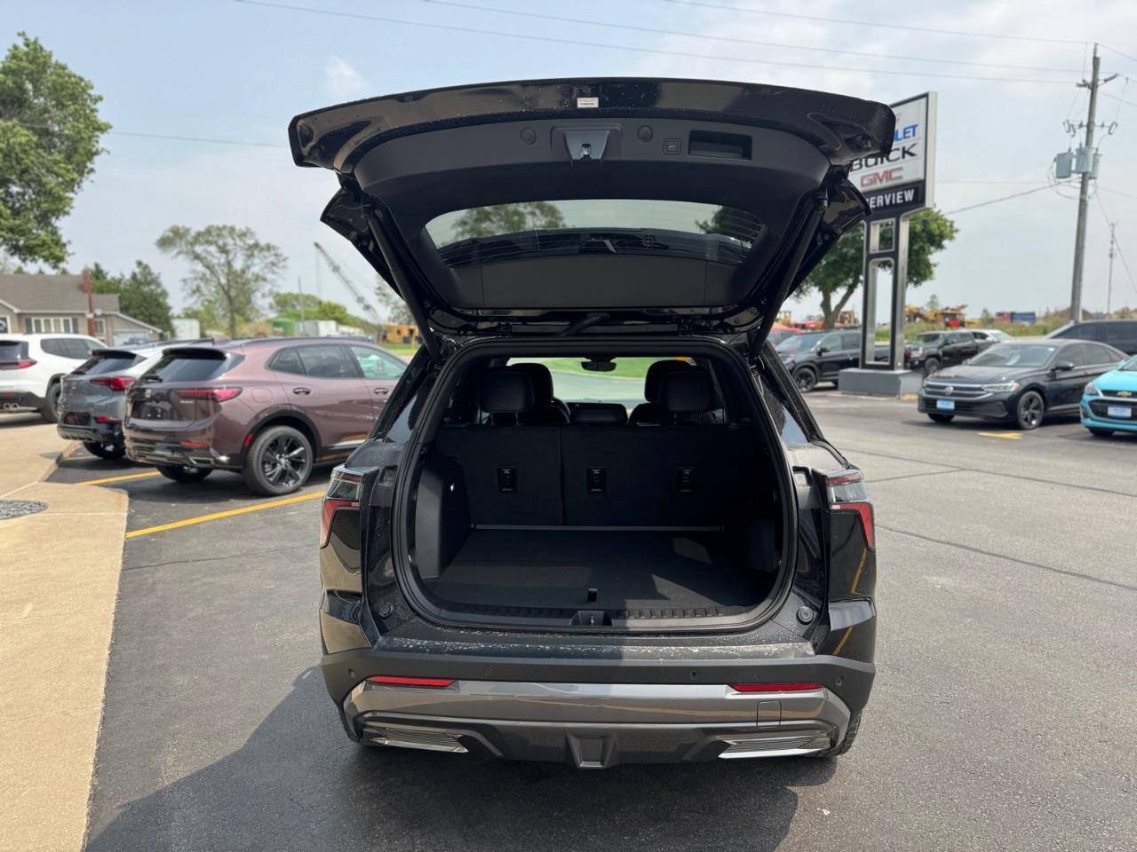 2026 Chevrolet Equinox ACTIV 4dr All-Wheel Drive Photo