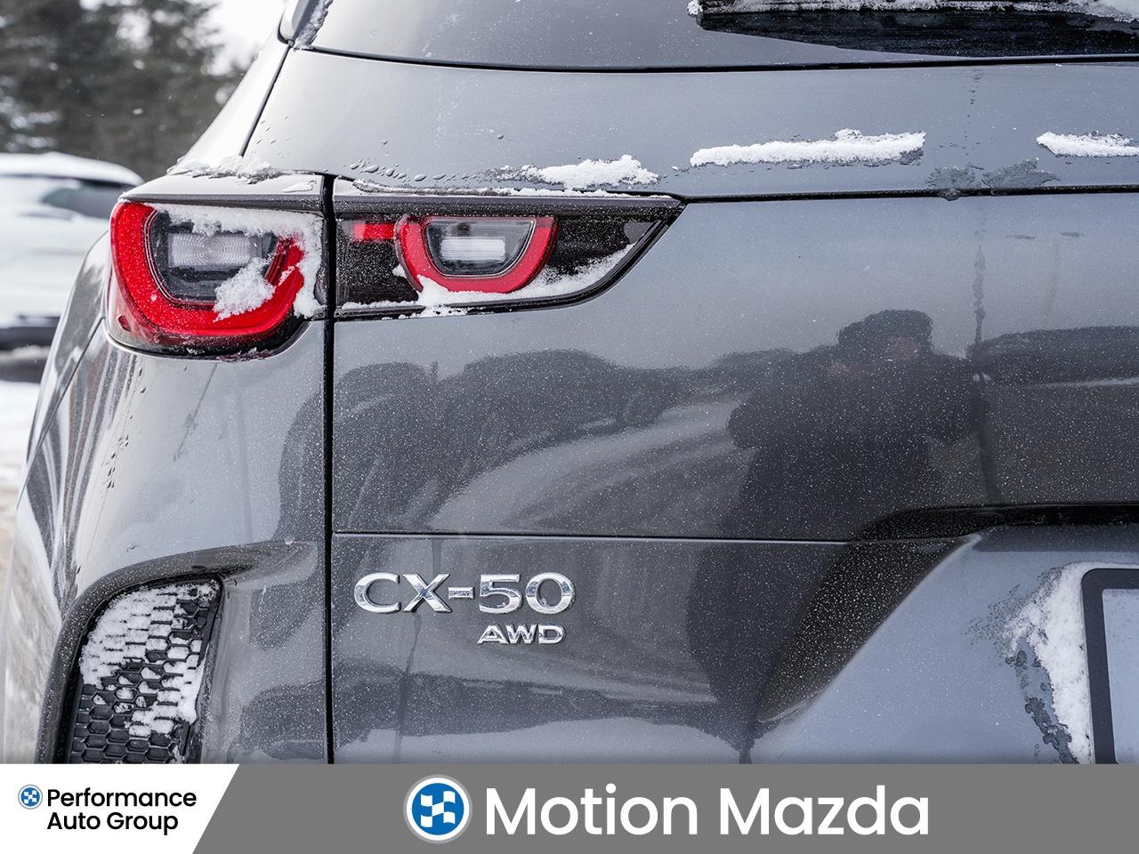 2025 Mazda CX-50 GS-L AWD   LOW KM   PANO ROOF   HEATED SEATS Photo