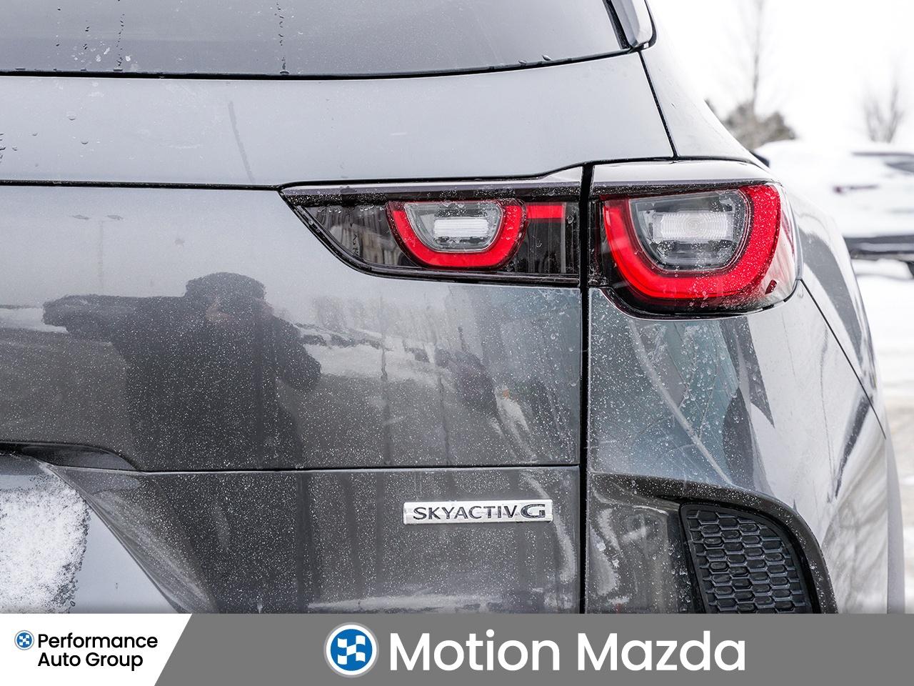 2025 Mazda CX-50 GS-L AWD   LOW KM   PANO ROOF   HEATED SEATS Photo