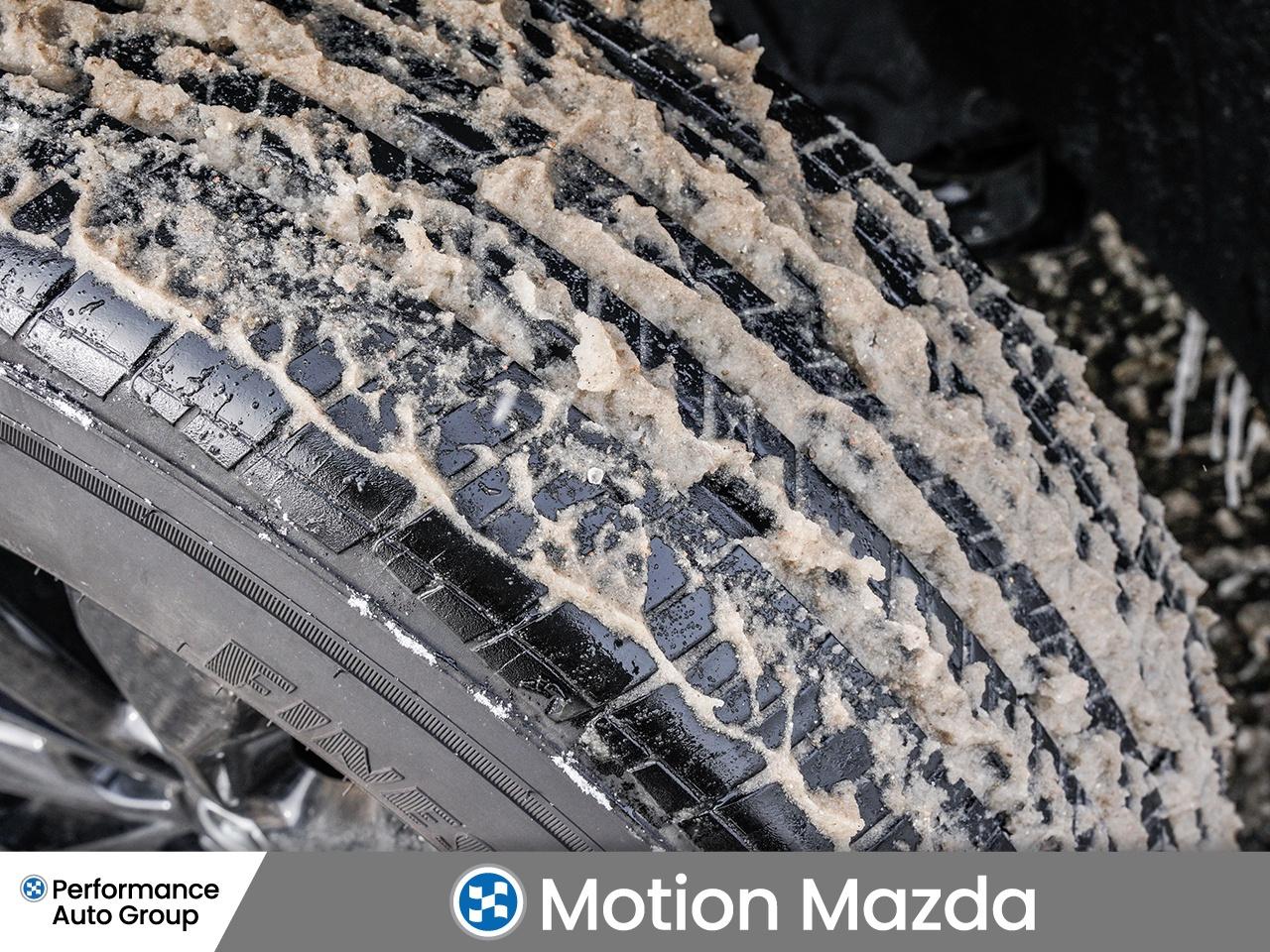 2025 Mazda CX-50 GS-L AWD   LOW KM   PANO ROOF   HEATED SEATS Photo