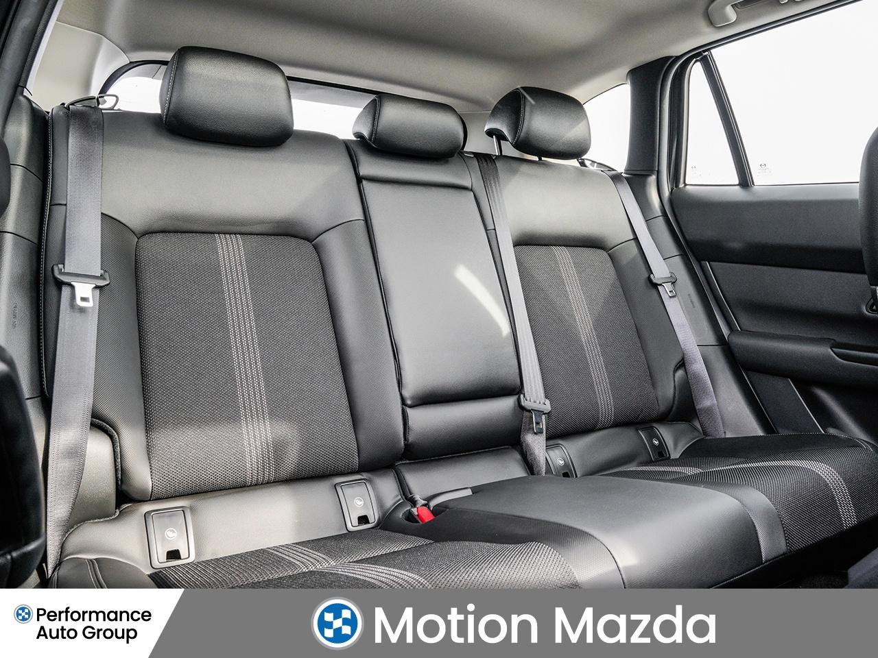 2025 Mazda CX-50 GS-L AWD   LOW KM   PANO ROOF   HEATED SEATS Photo