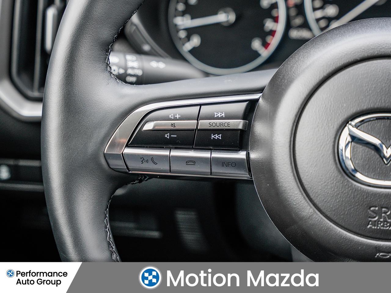 2025 Mazda CX-50 GS-L AWD   LOW KM   PANO ROOF   HEATED SEATS Photo