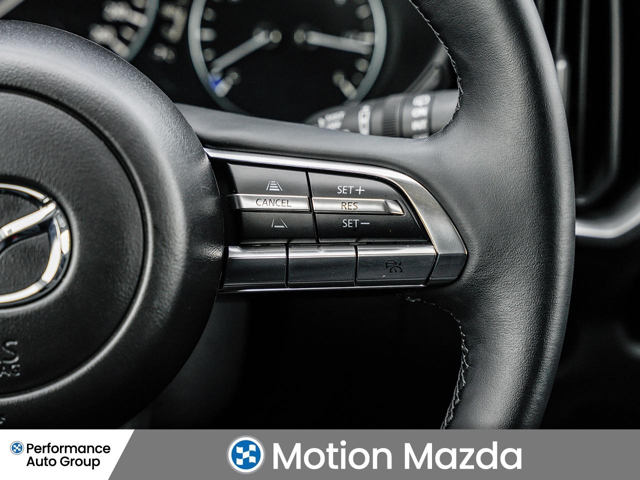 2025 Mazda CX-50 GS-L AWD   LOW KM   PANO ROOF   HEATED SEATS Photo