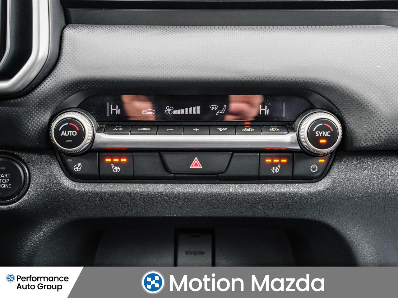 2025 Mazda CX-50 GS-L AWD   LOW KM   PANO ROOF   HEATED SEATS Photo