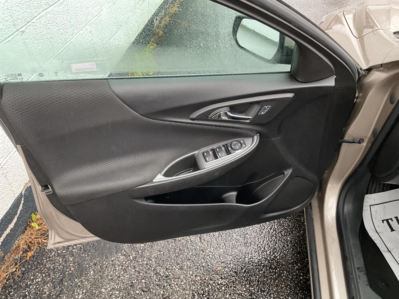 2023 Chevrolet Malibu 1LT 4dr Sedan Photo