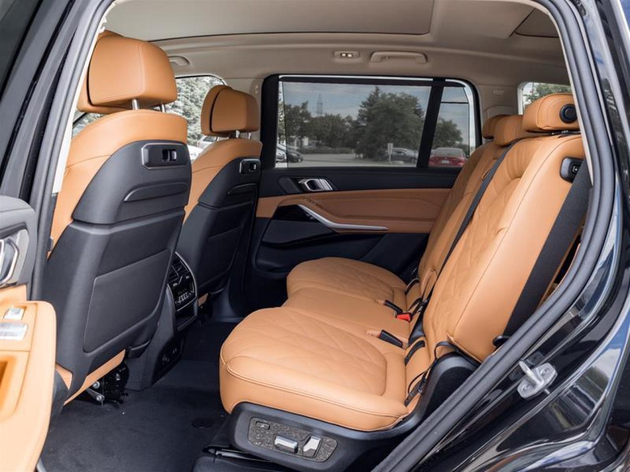 2026 BMW X7 xDrive40i 4dr All-Wheel Drive Sports Activity Vehicle Photo