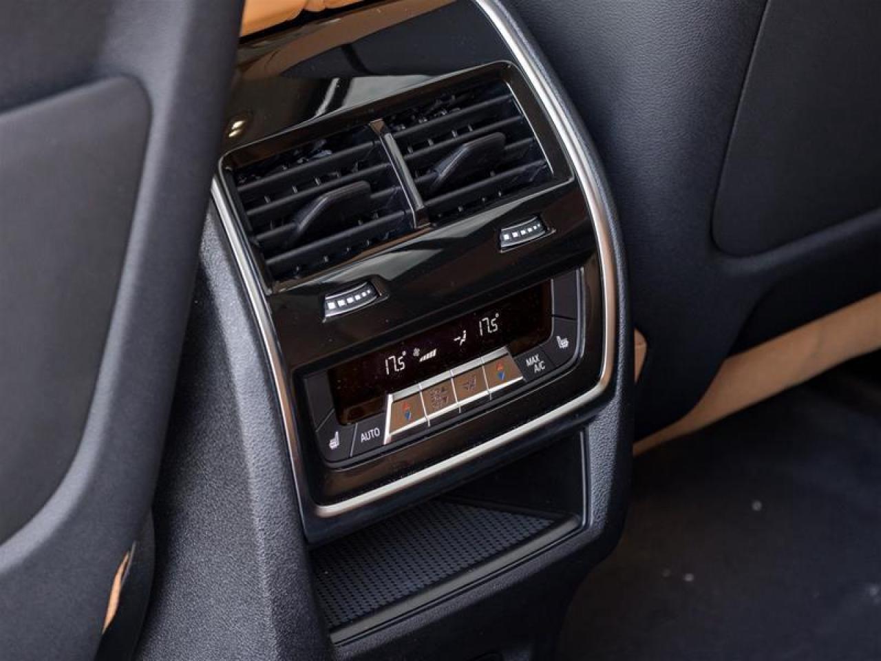 2026 BMW X7 xDrive40i 4dr All-Wheel Drive Sports Activity Vehicle Photo