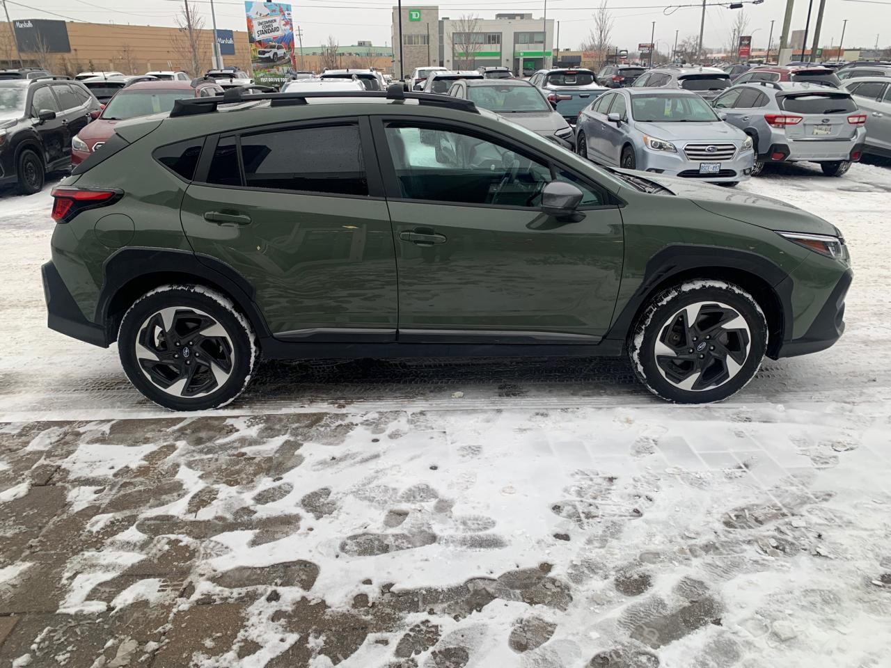 2024 Subaru Crosstrek Limited 4dr All-Wheel Drive Photo3