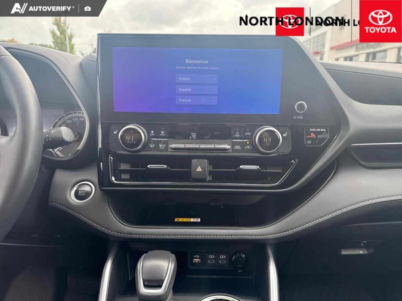 2024 Toyota Highlander  Photo