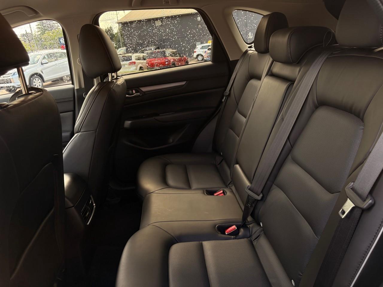 2025 Mazda CX-5  Photo